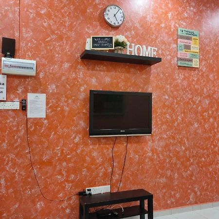 D'Q Putra Homestay Melaka Экстерьер фото